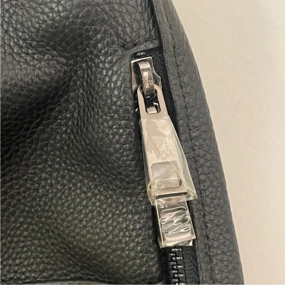 NEW! ALESYA MARIBELLE TRAVEL BAG LAPTOP